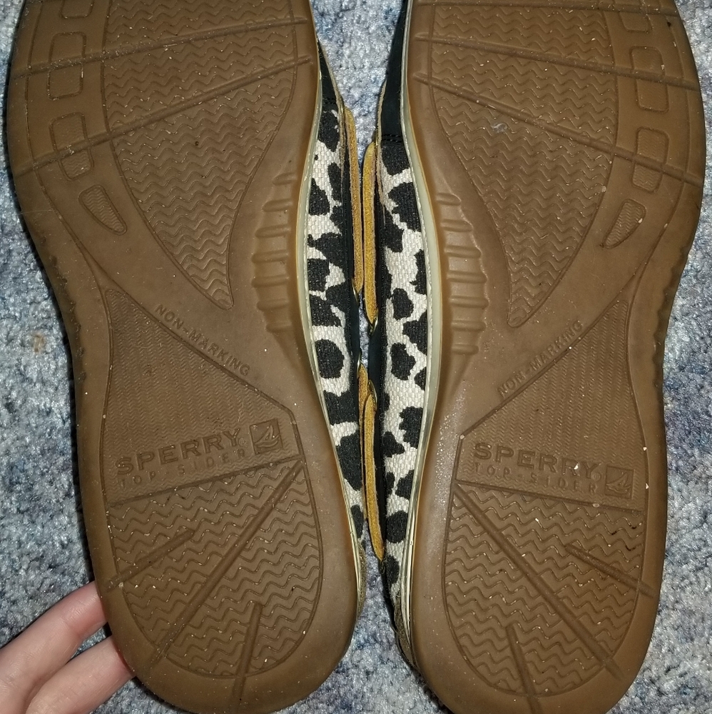 Sperry's - Picture 3 of 3